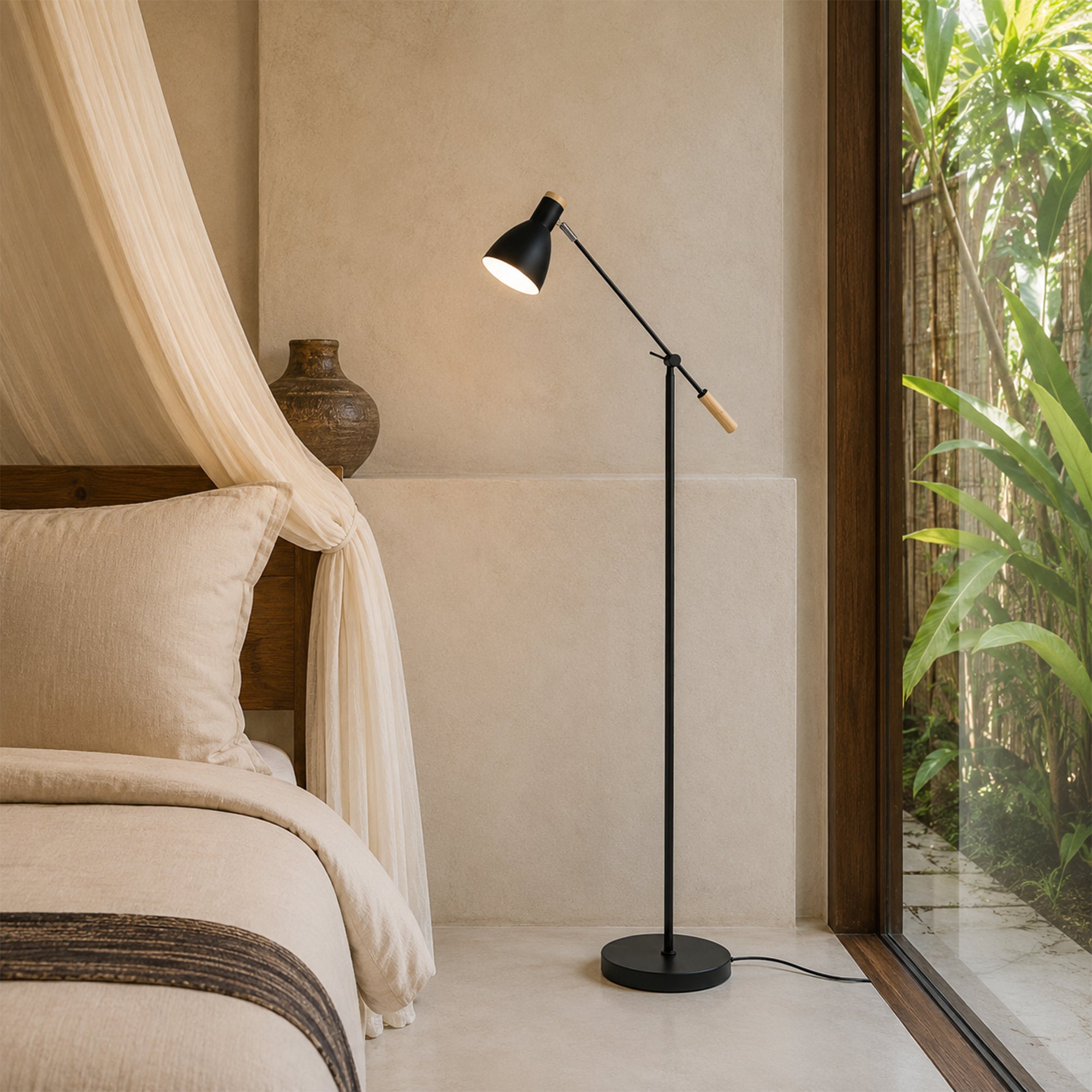 Scandinavian Adjustable Floor Lamp - Black