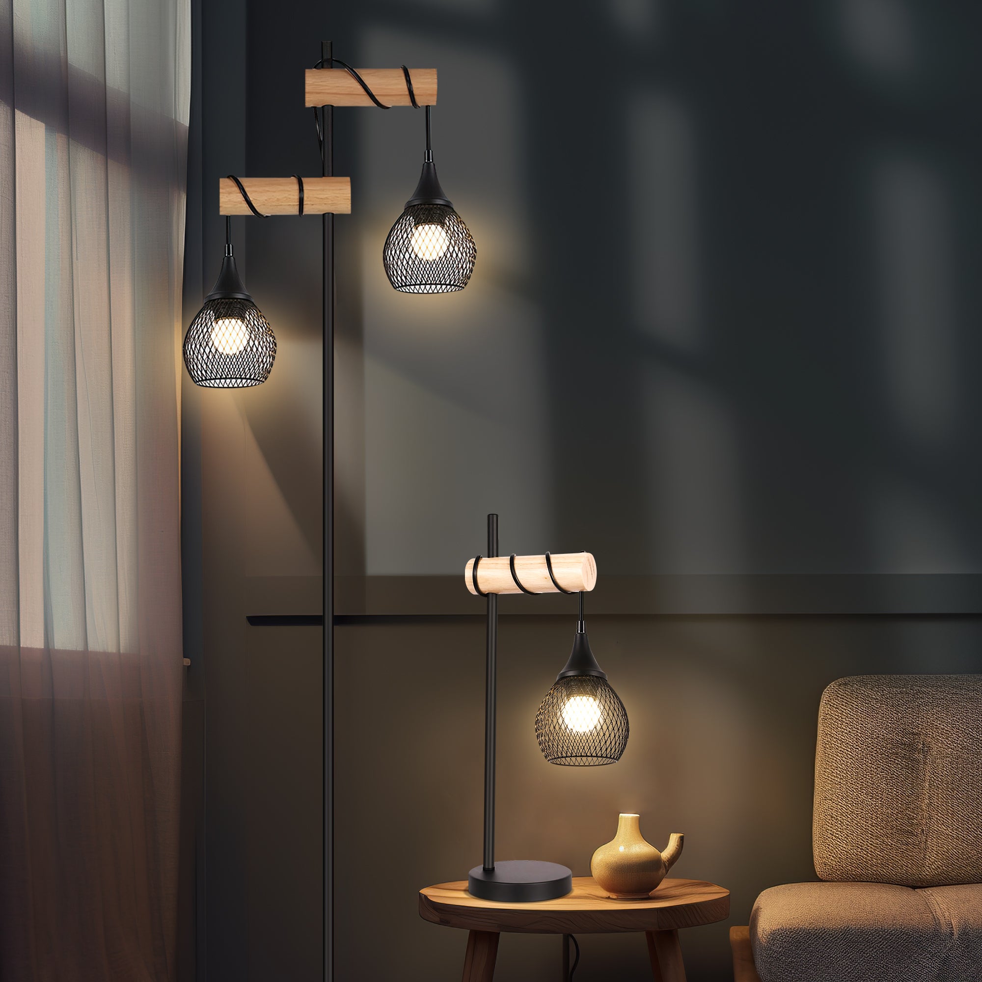 Lars Table Lamp