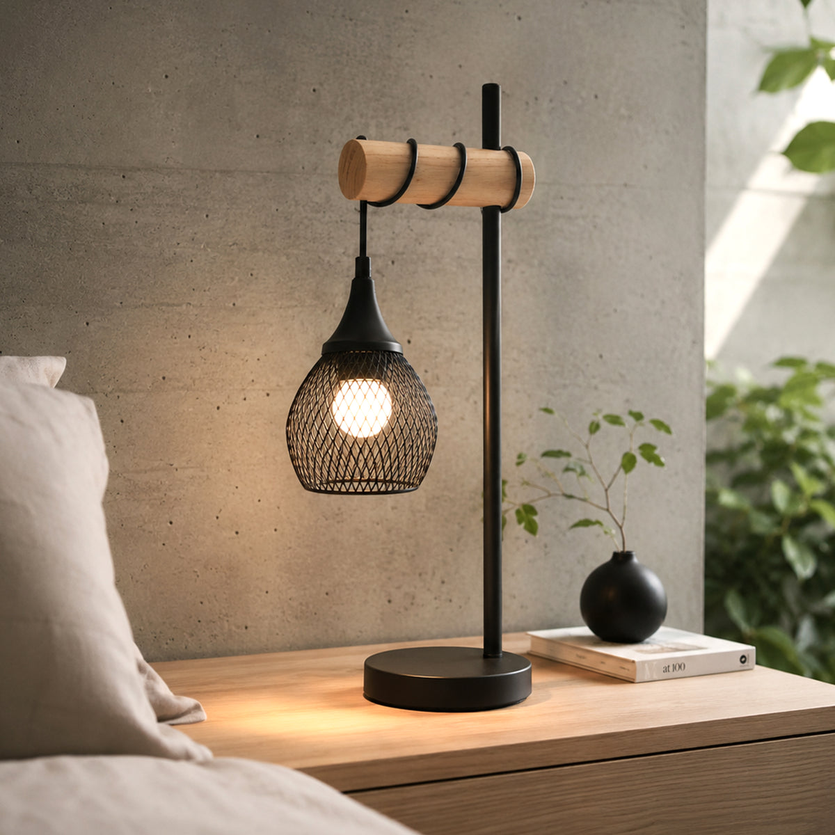 Lars Table Lamp