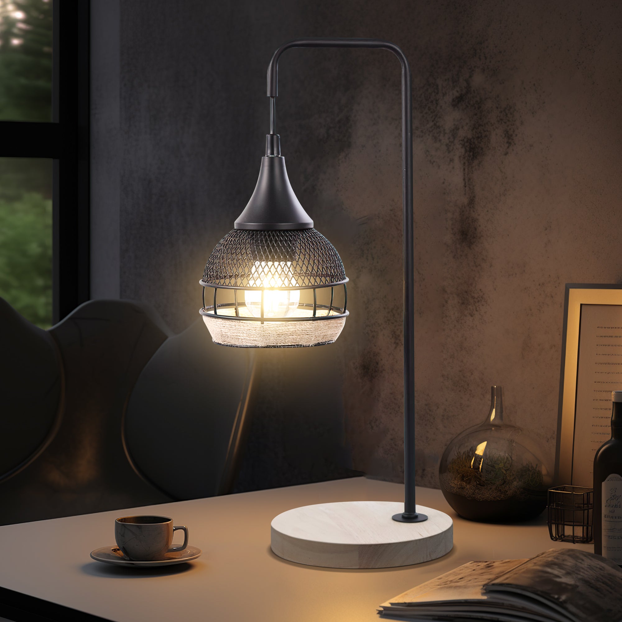 Lars Table Lamp