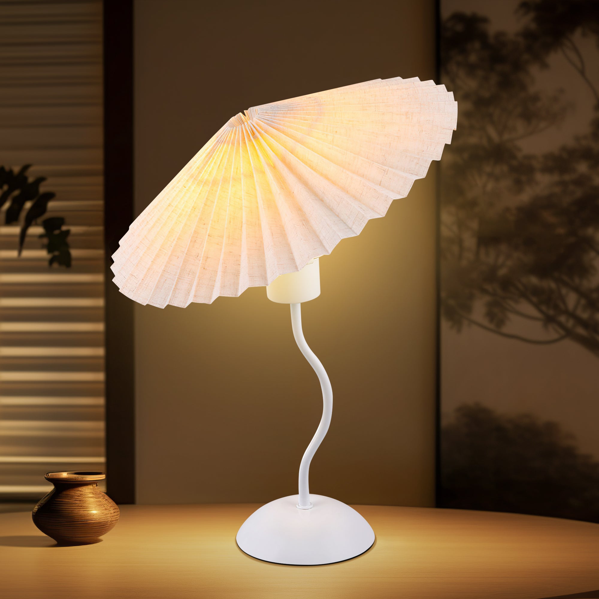 Piairie Table Lamp - White