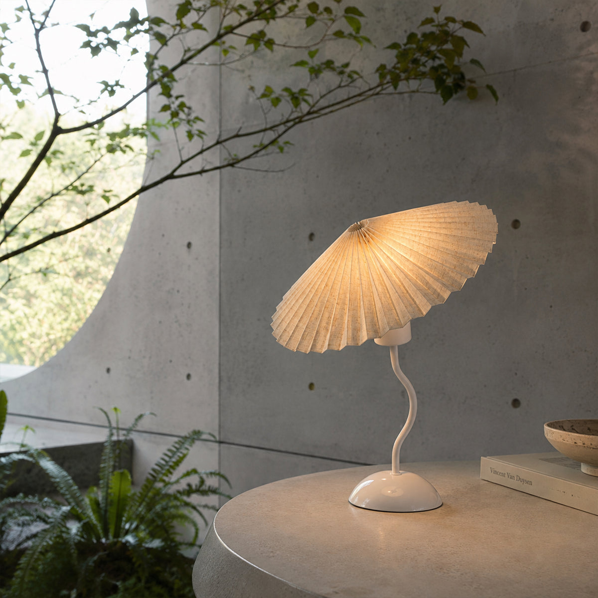 Piairie Table Lamp - White