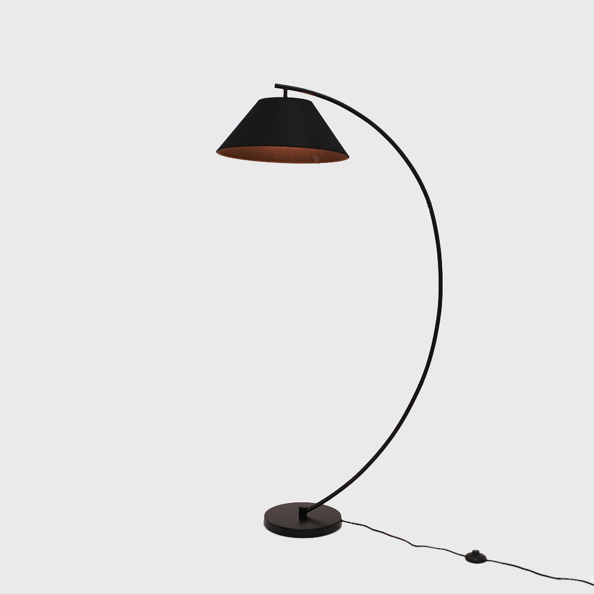 Remi Floor Lamp - Black