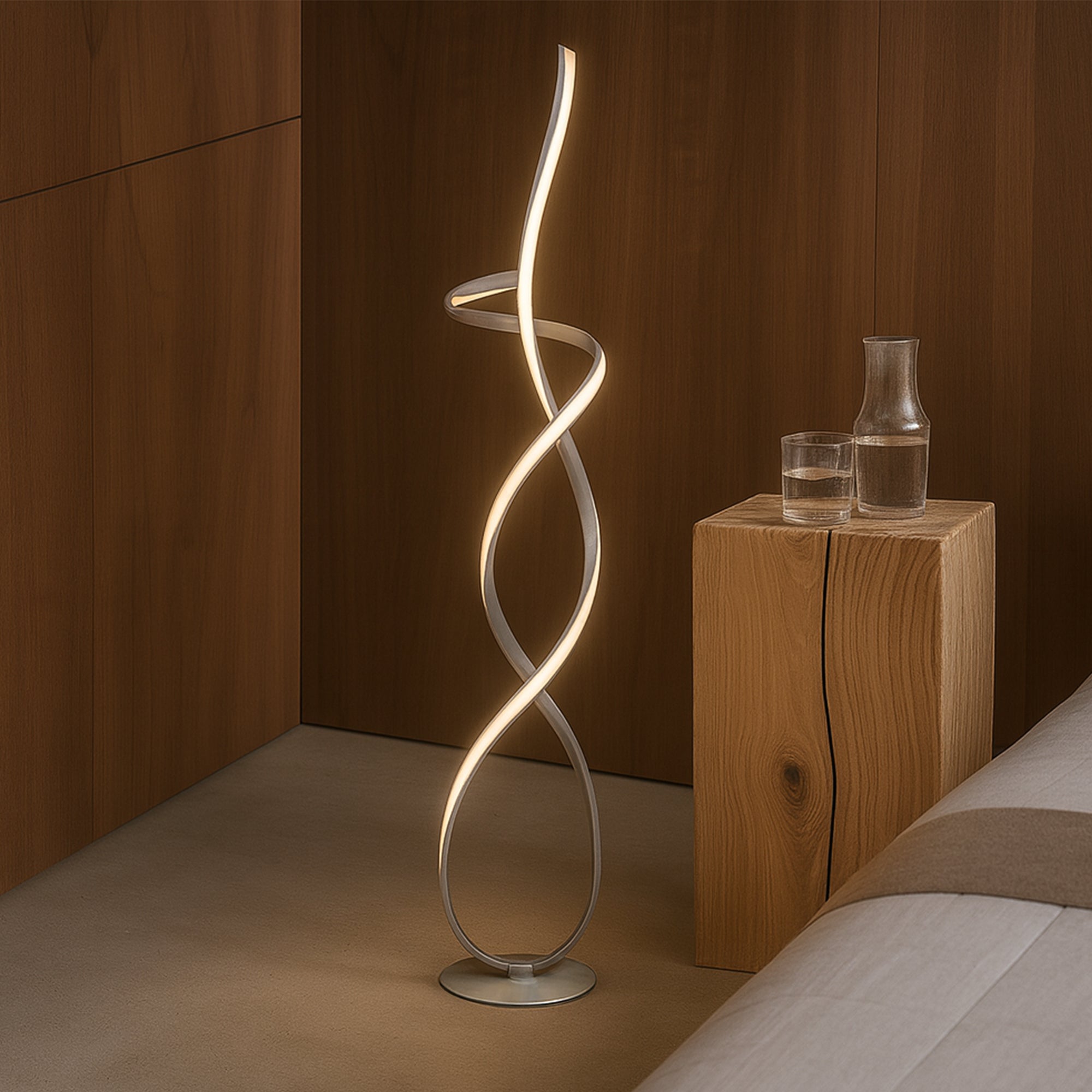 Ainhoa LED Floor Lamp - Gold