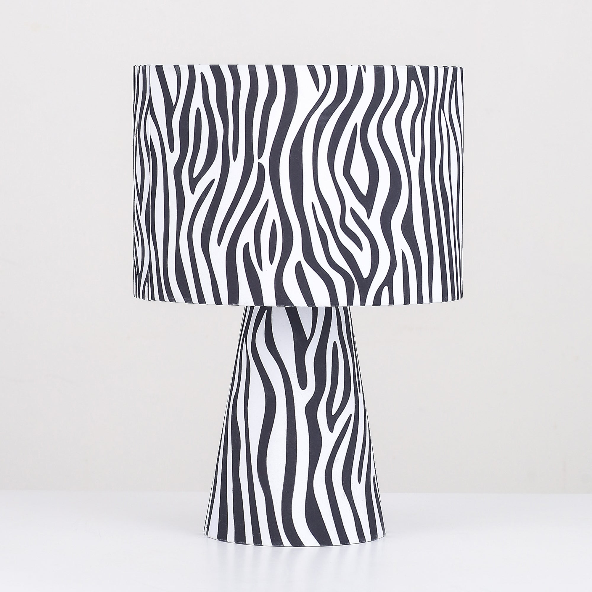 Momo Table Lamp - Zebra