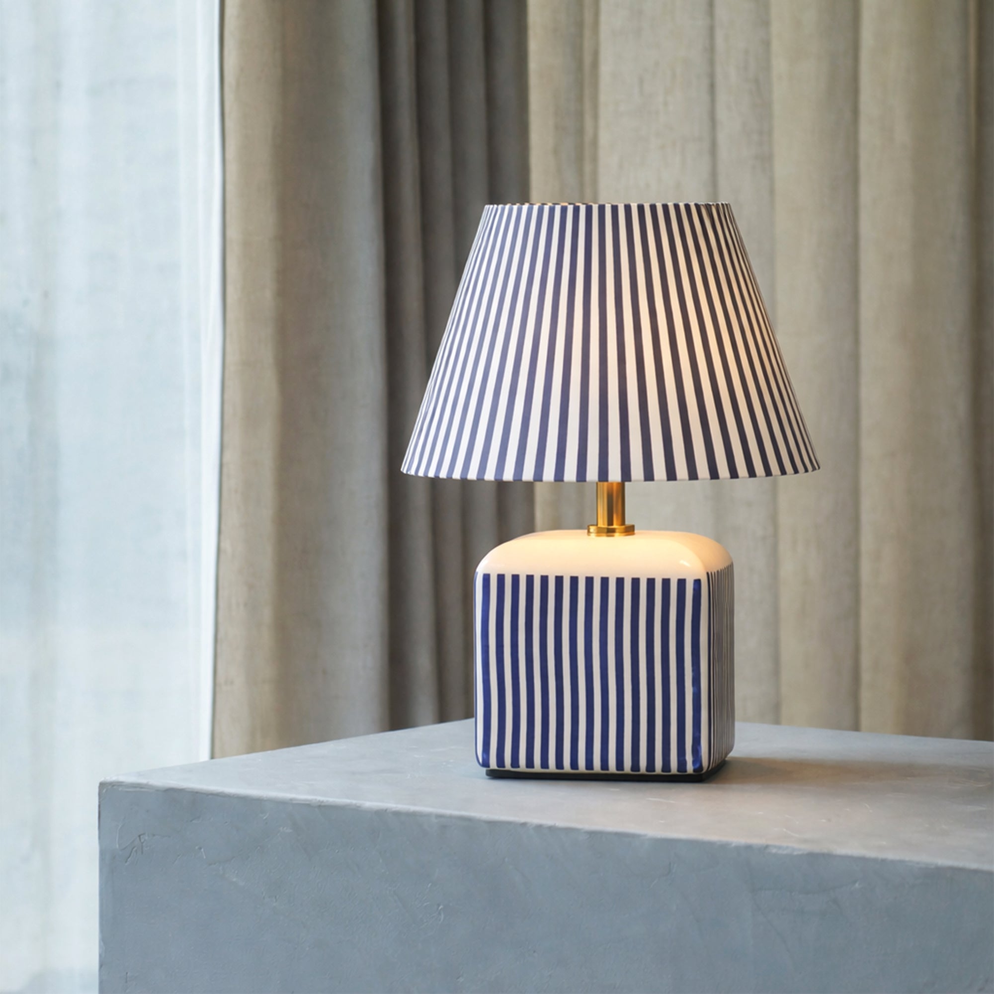 Amaris Ceramic Striped Table Lamp Set of 2 - Blue