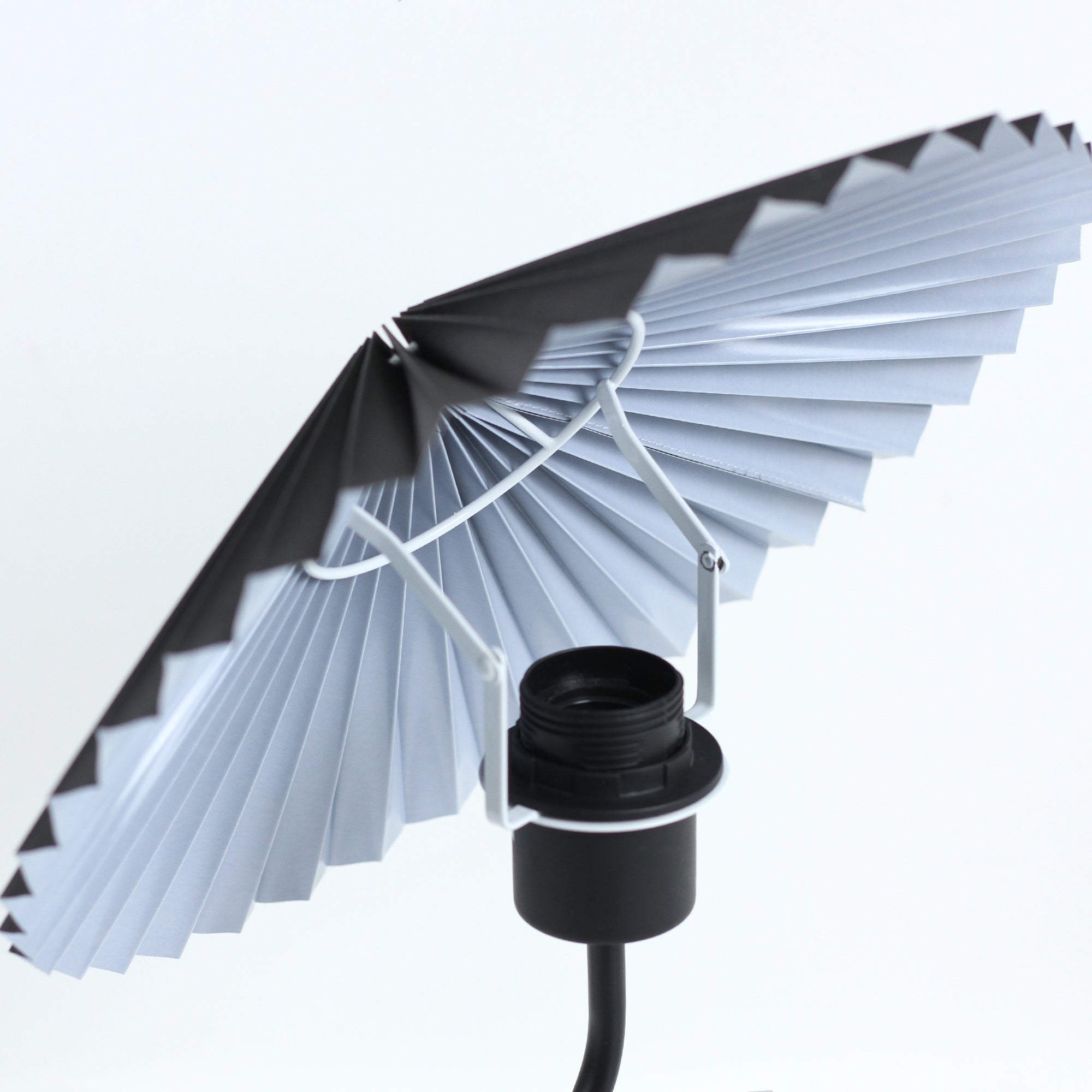 Piairie Table Lamp - Black