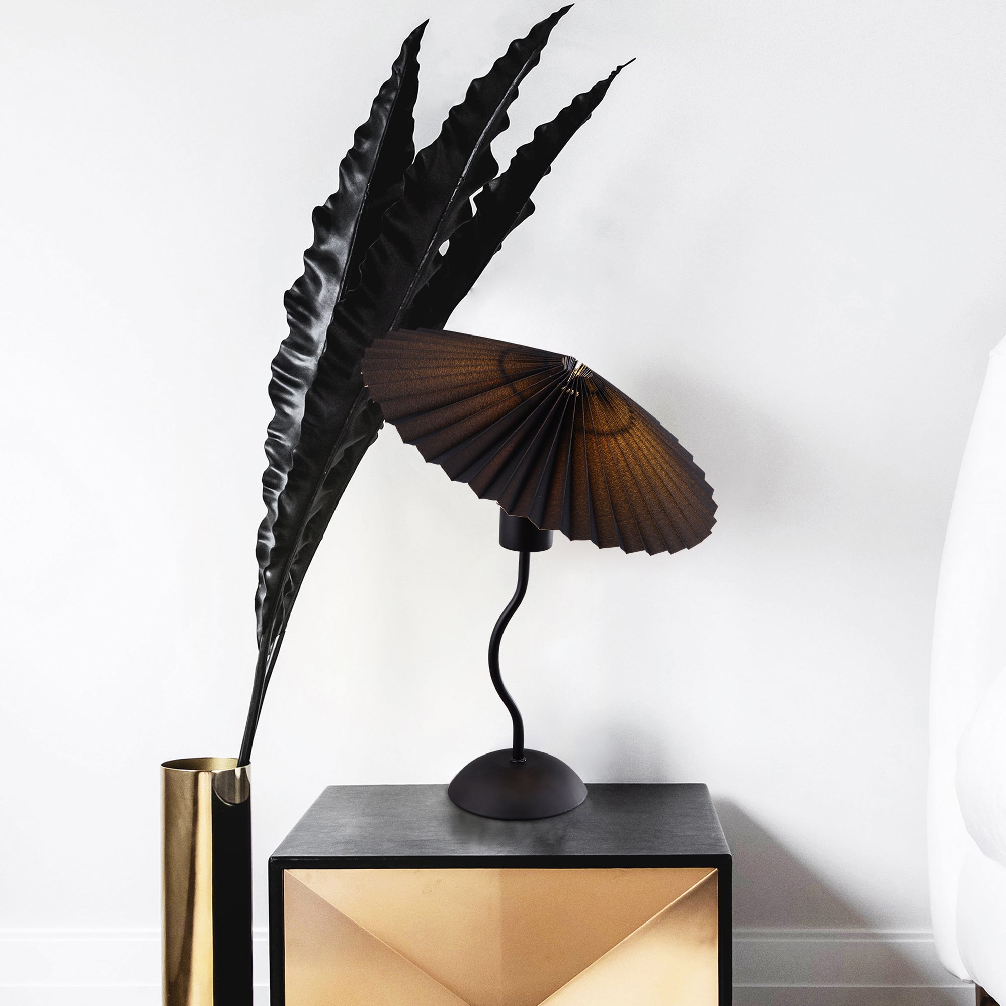 Piairie Table Lamp - Black