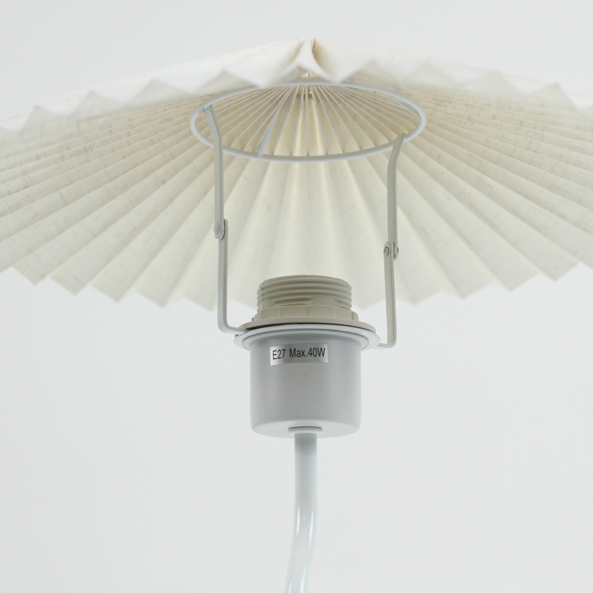 Piairie Table Lamp - White