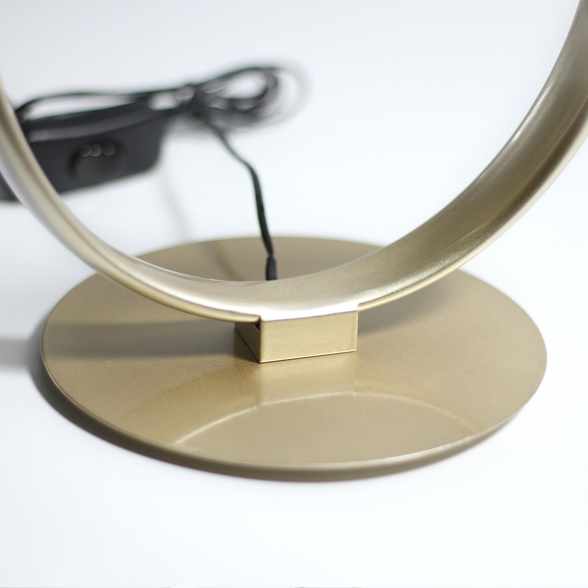 Ainhoa Table Lamp - Gold