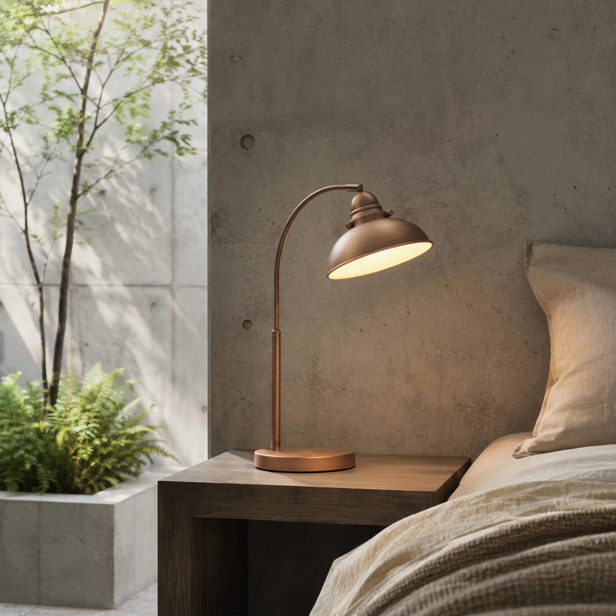 Manor Metal Table Lamp - Antique Copper