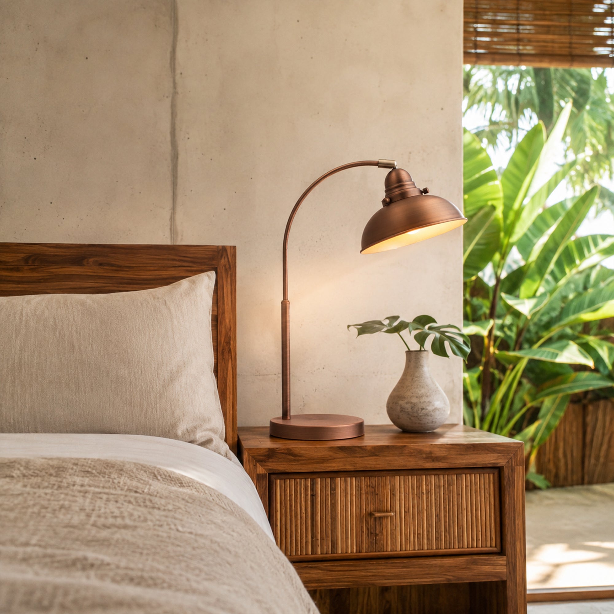 Manor Metal Table Lamp - Antique Copper
