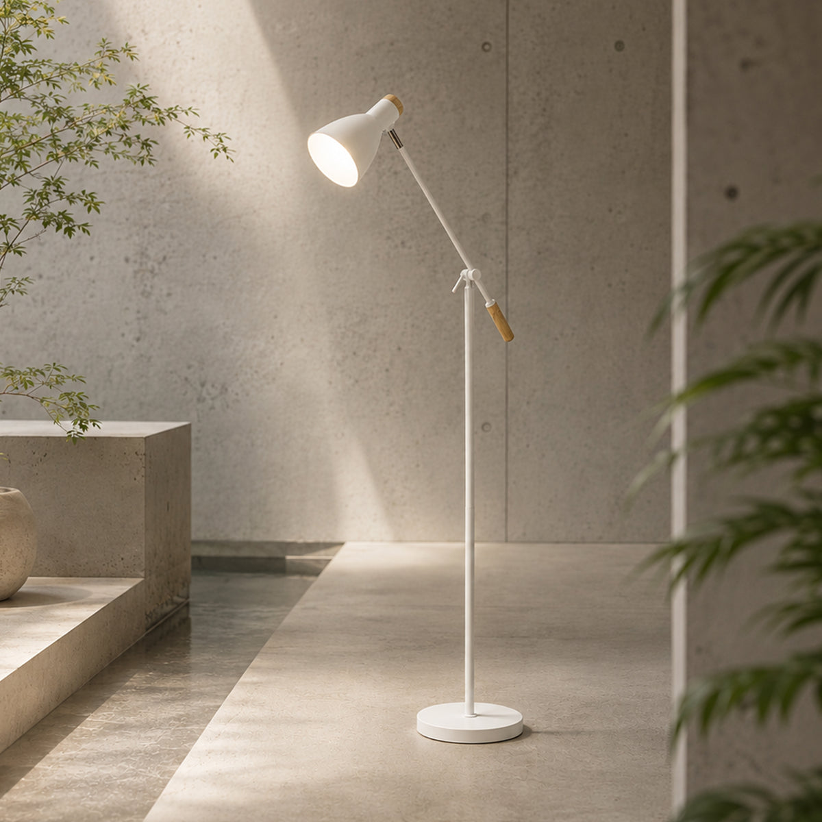Scandinavian Adjustable Floor Lamp - White