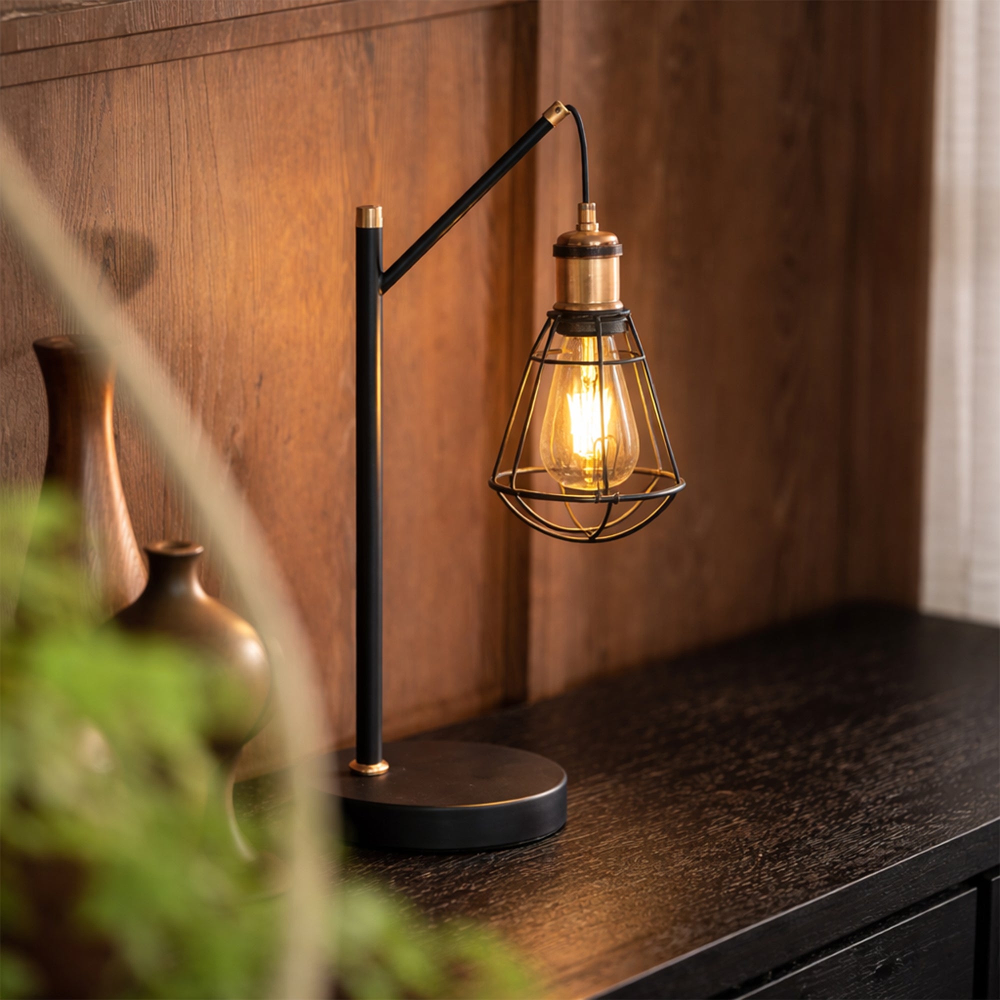 Zehra Table Lamp