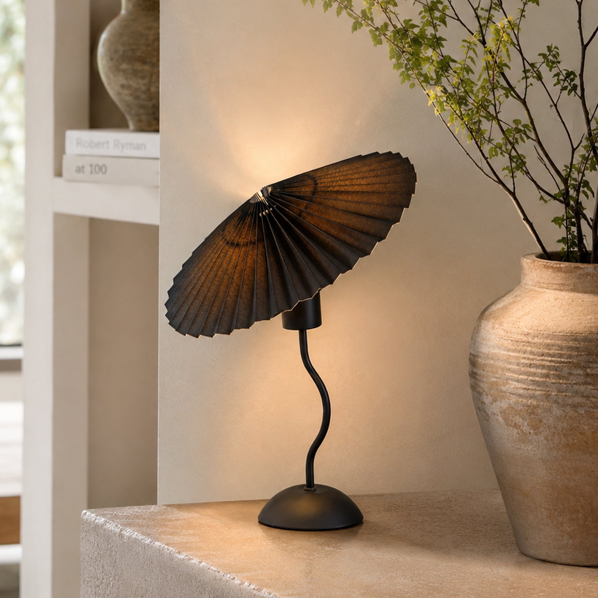 Piairie Table Lamp - Black