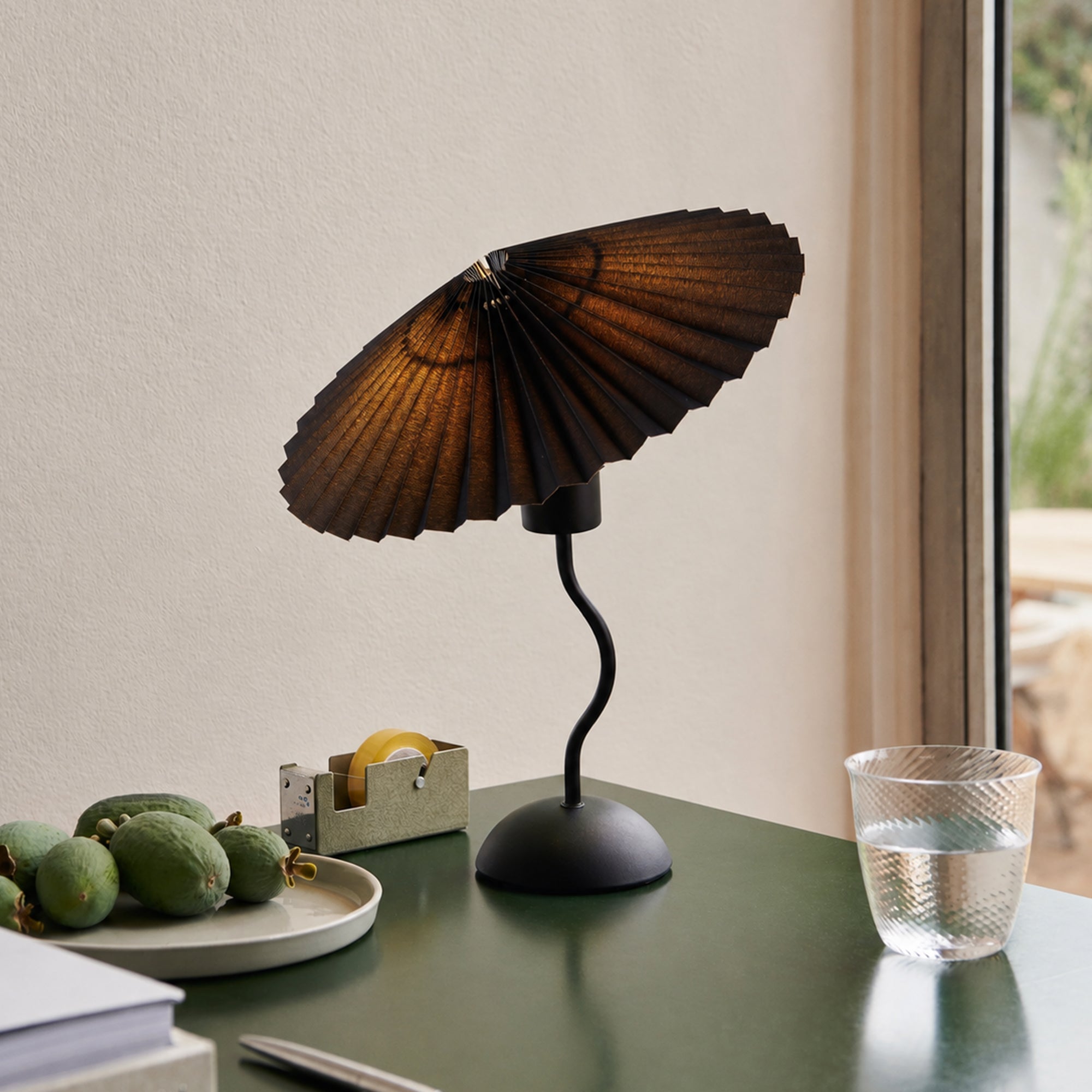 Piairie Table Lamp - Black