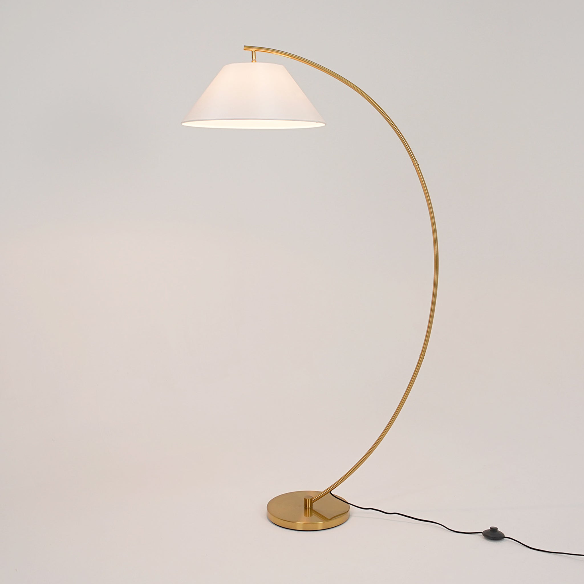 Remi Floor Lamp - Brass