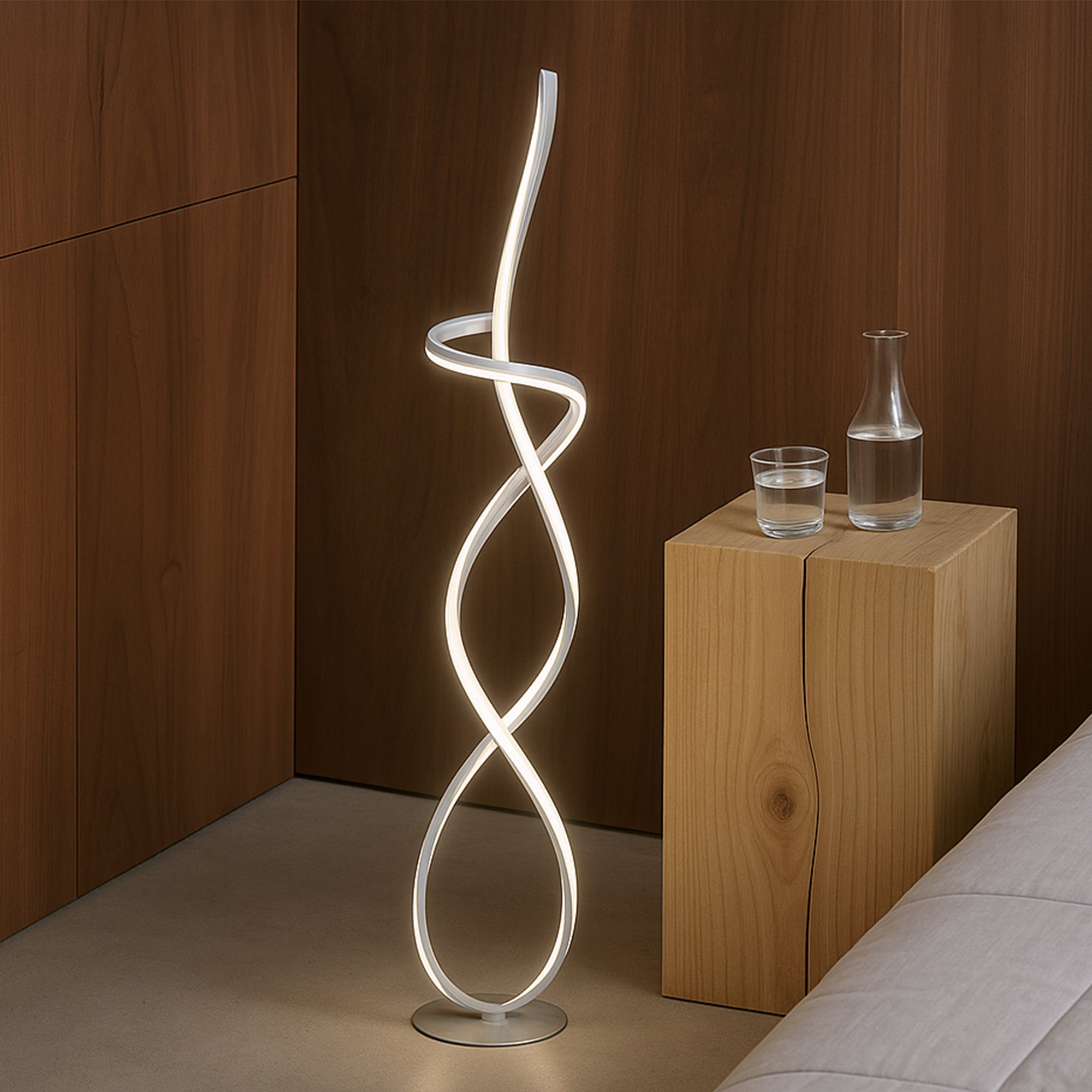 Ainhoa LED Floor Lamp - Satin Chrome