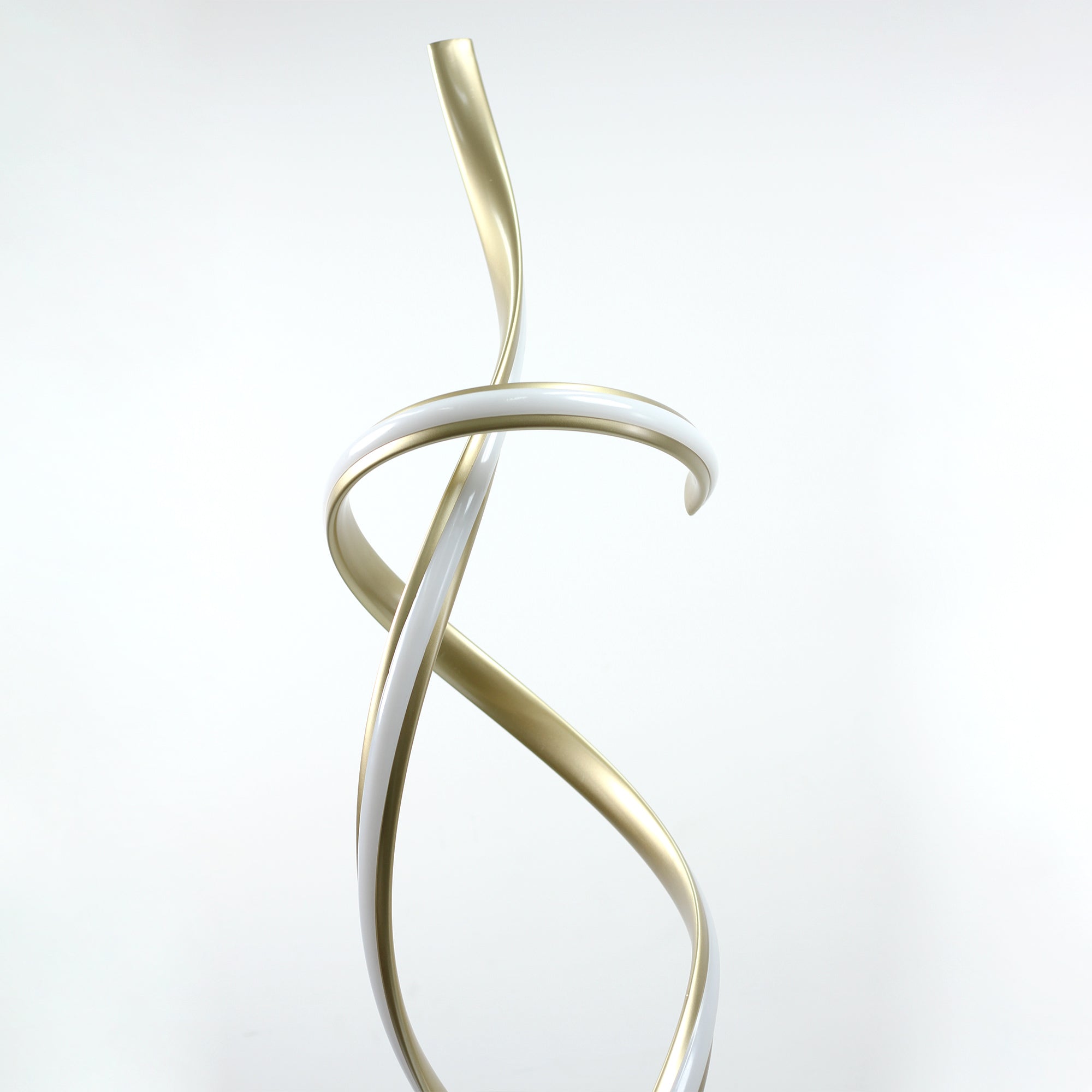 Ainhoa LED Floor Lamp - Gold