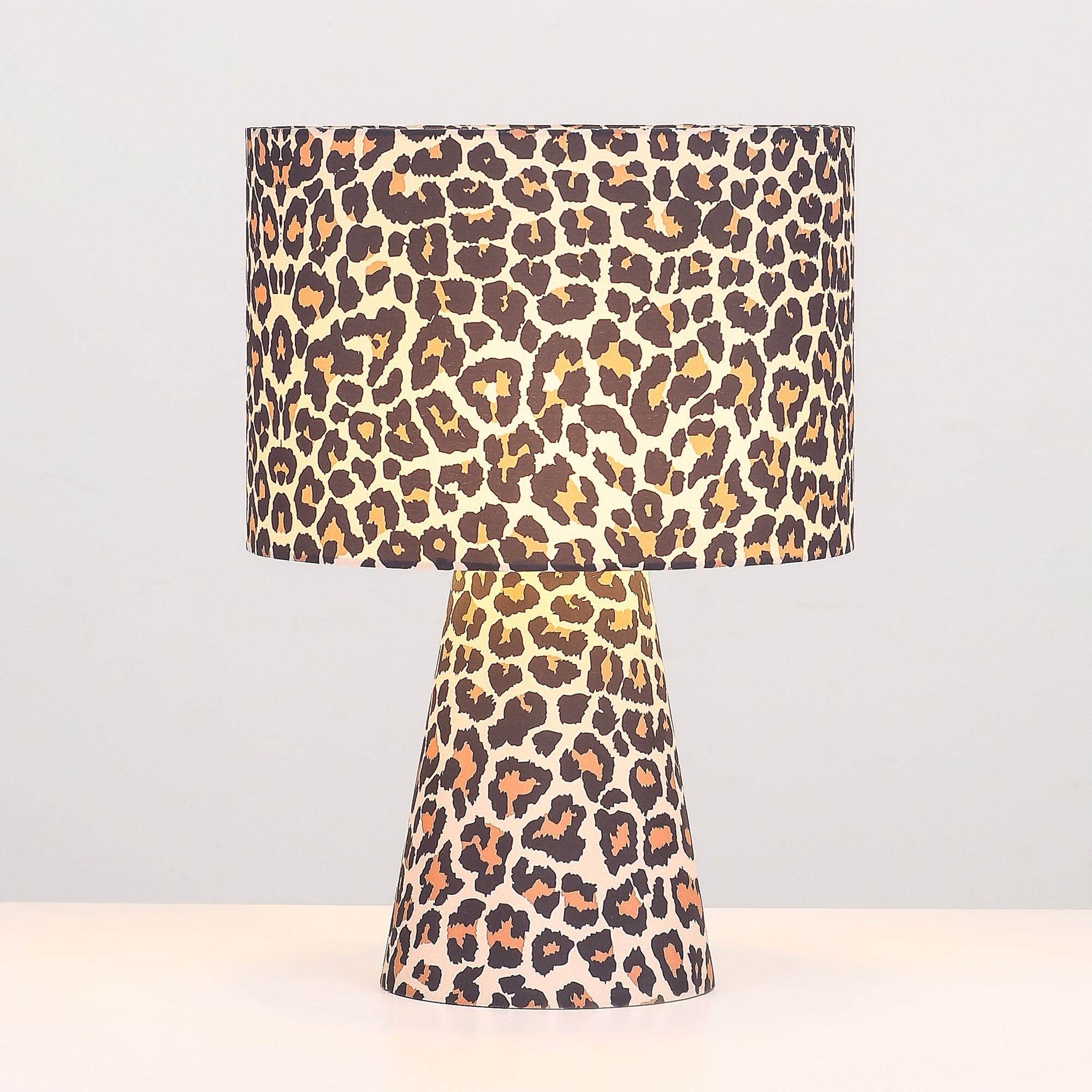 Momo Table Lamp - Leopard