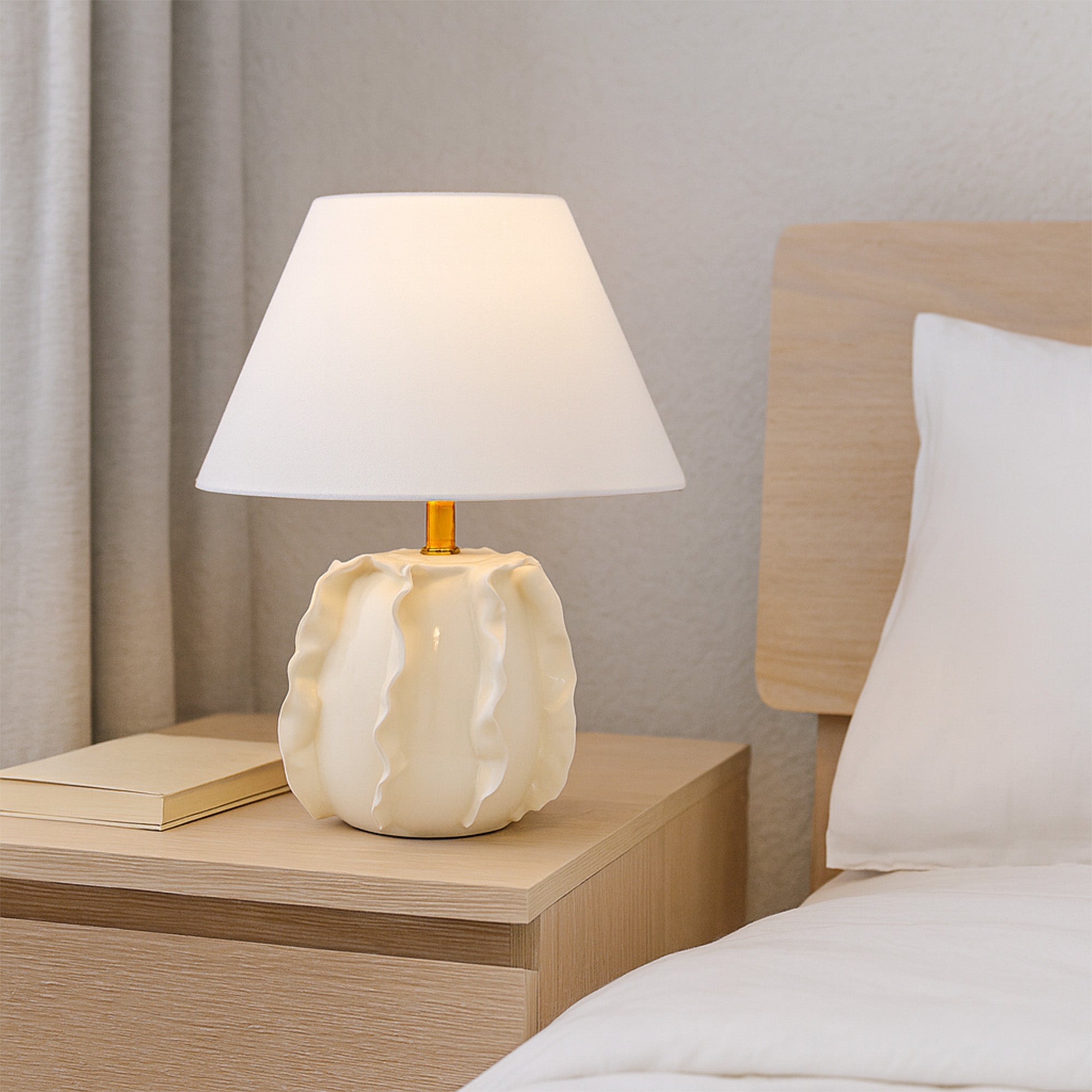 Lila Ceramic Table Lamp