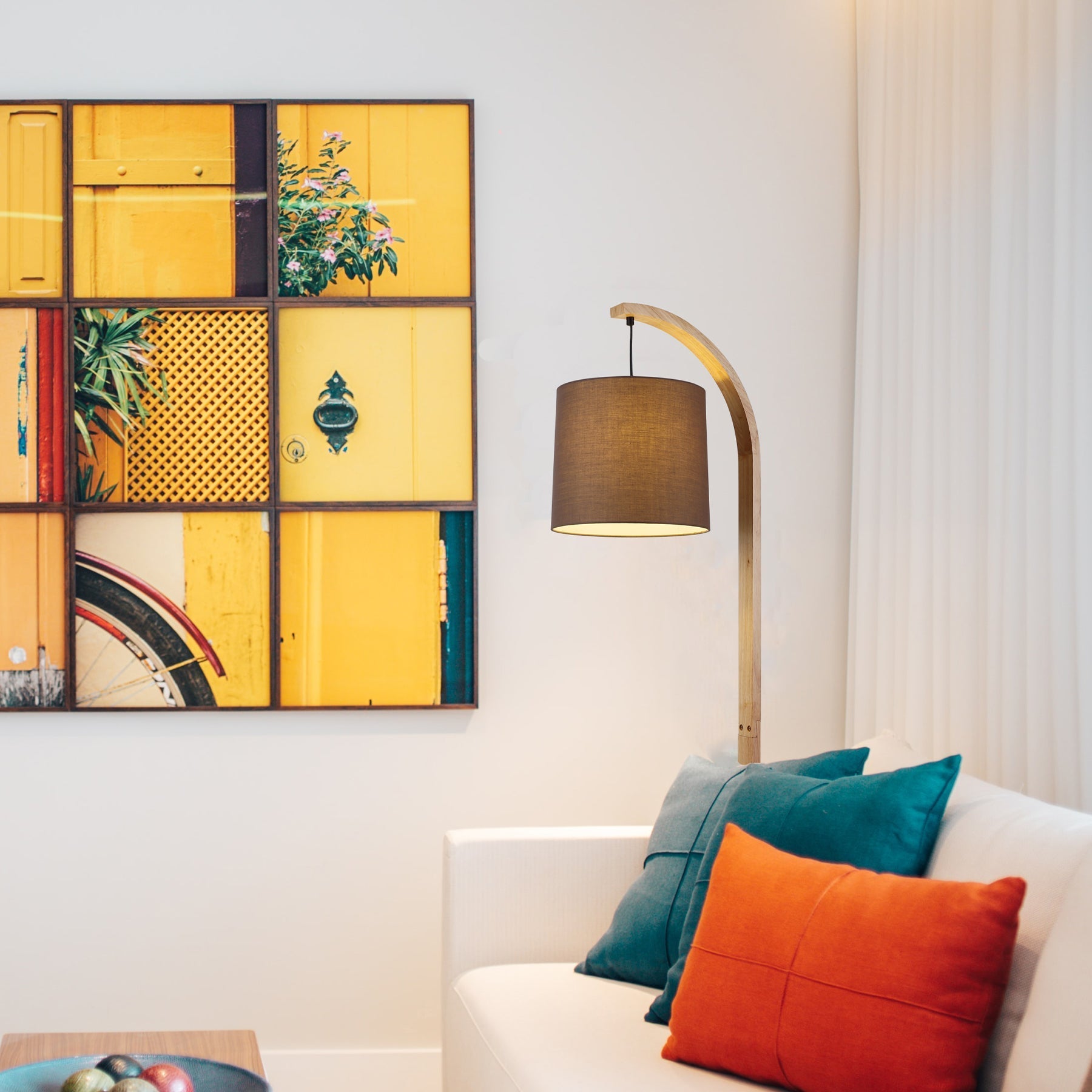 Thorina Floor Lamp