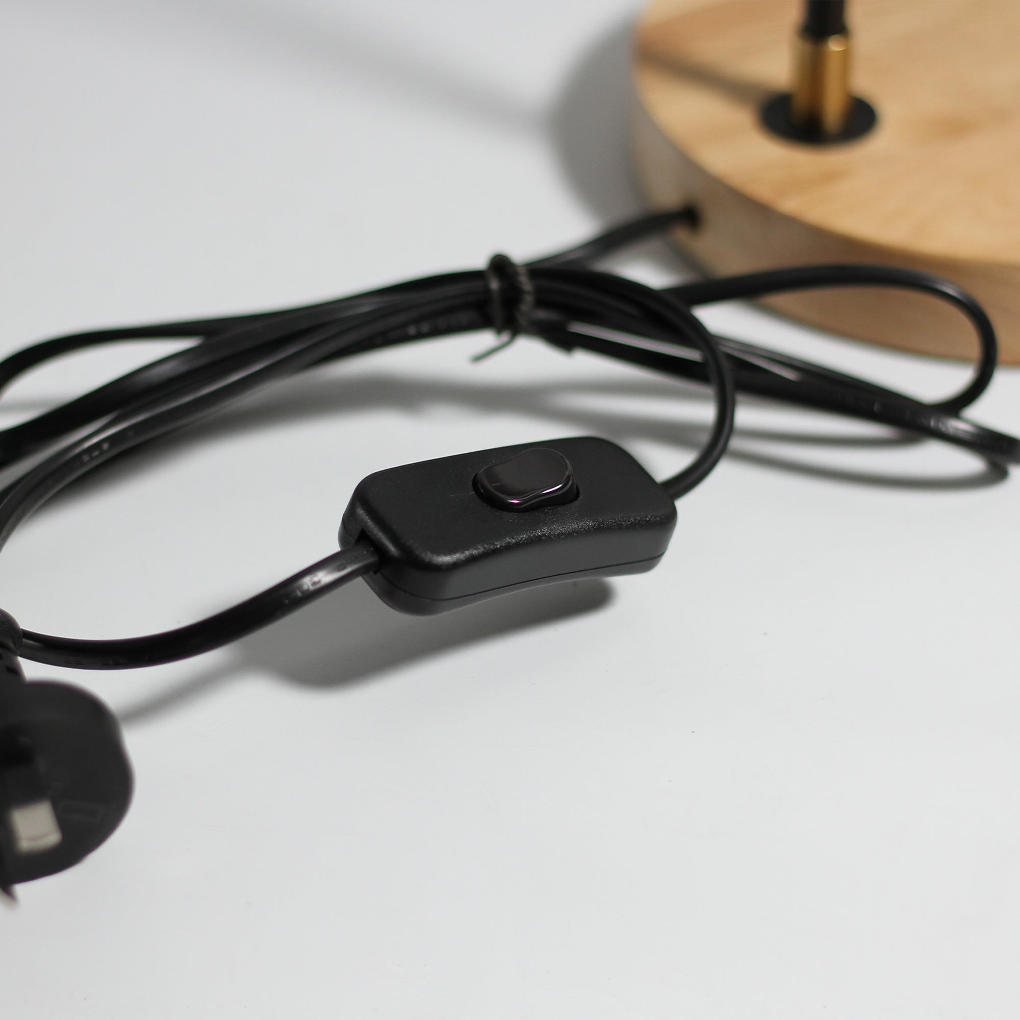 [Test] Aimee Table Lamp - Black (Copy)