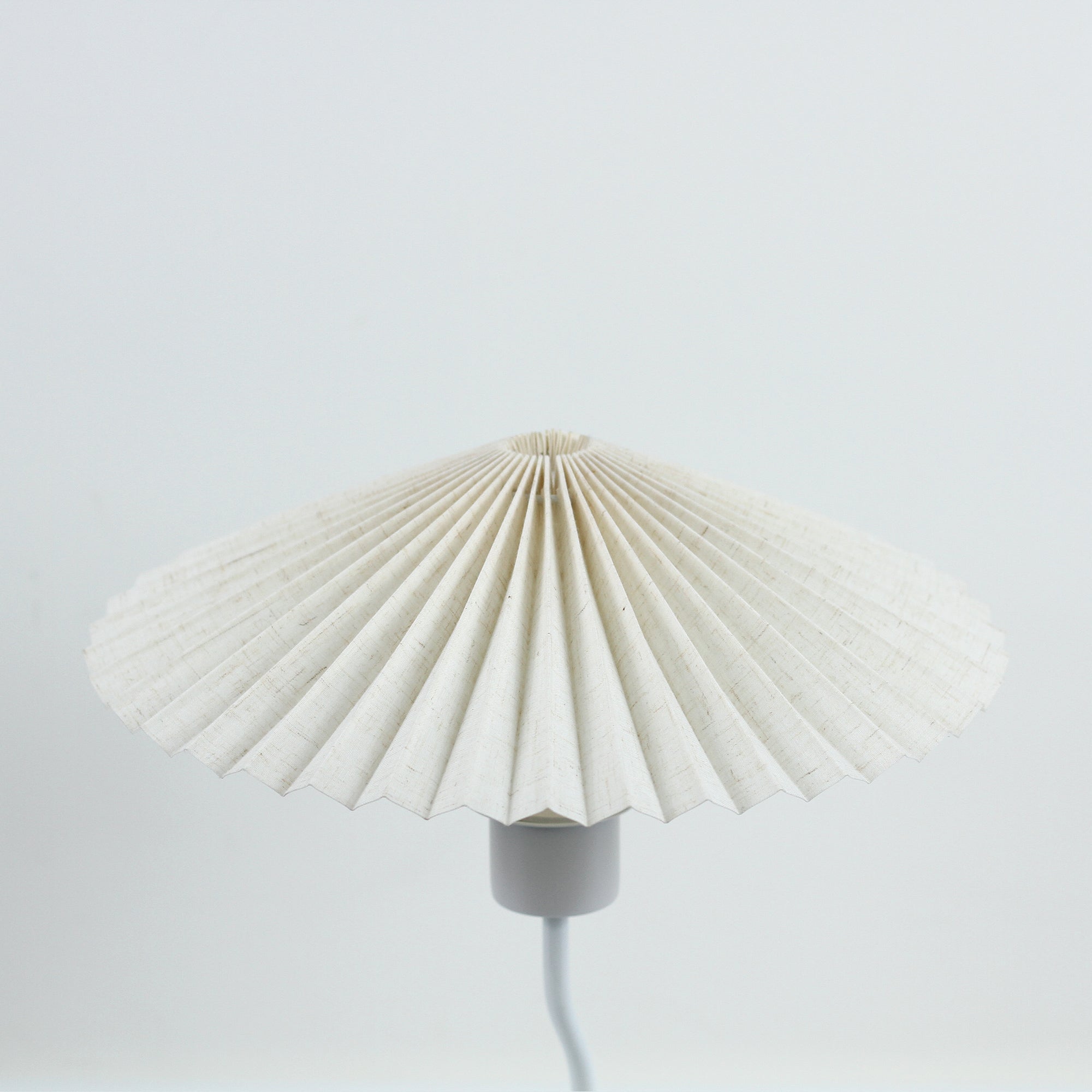 Piairie Table Lamp - White