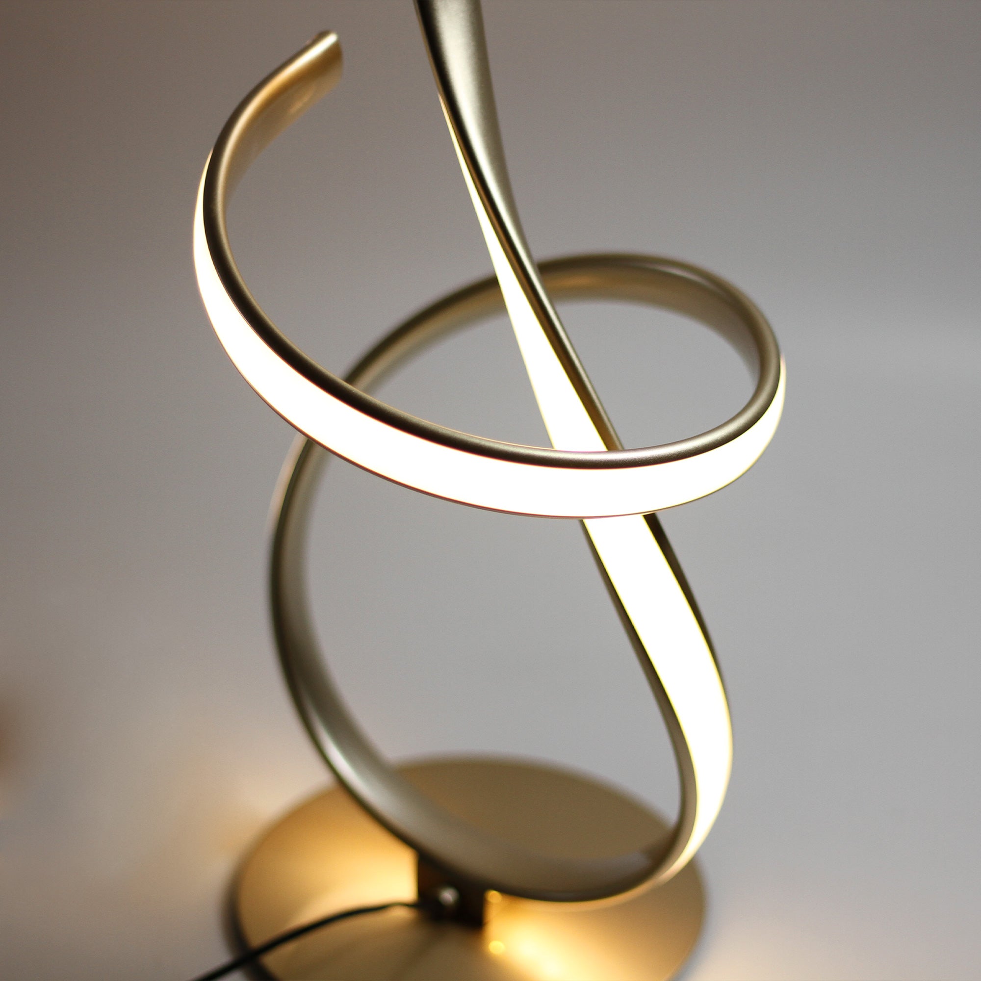 Ainhoa LED Table Lamp Gold